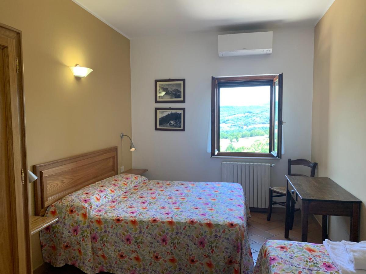 Agriturismo Il Castello Assisi Eksteriør billede