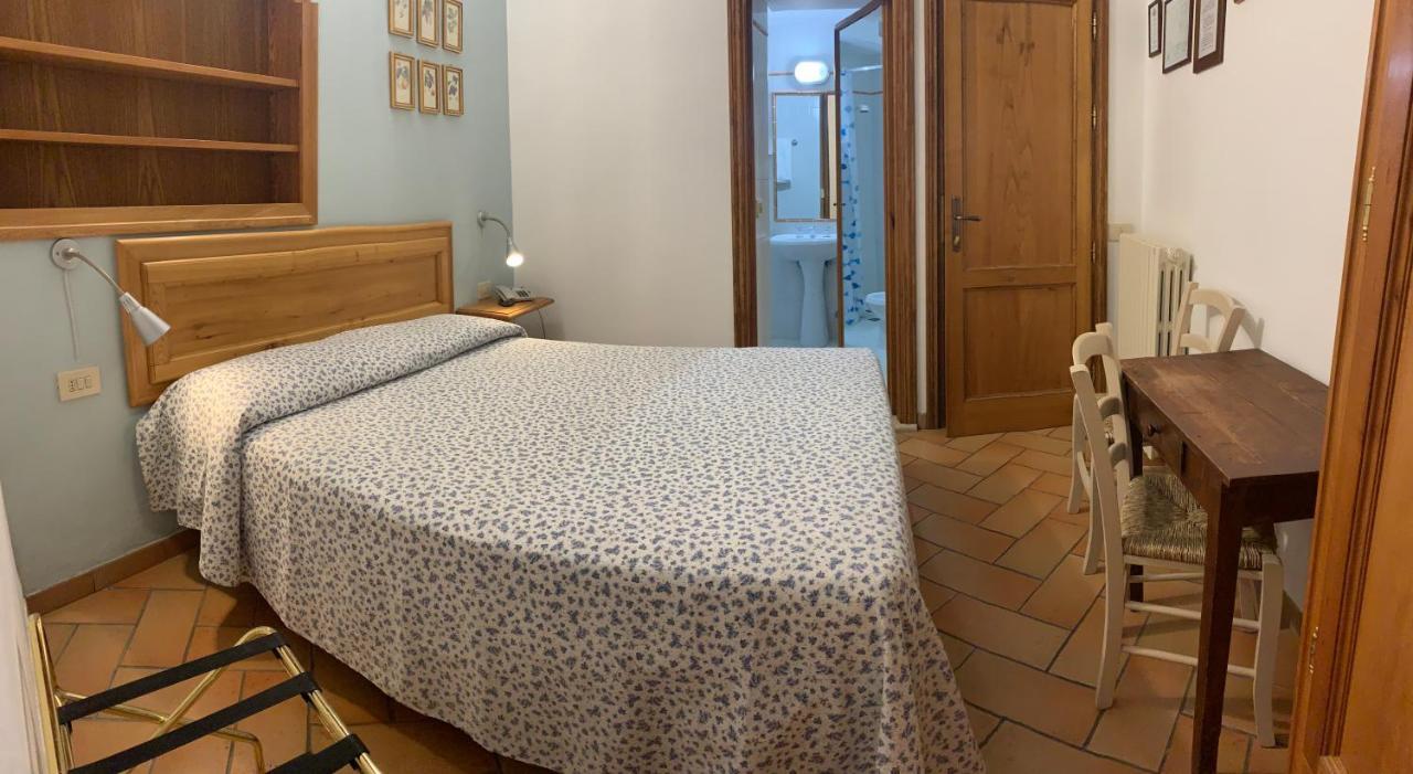 Agriturismo Il Castello Assisi Eksteriør billede