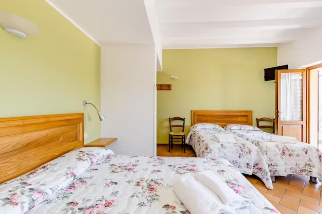 Agriturismo Il Castello Assisi Eksteriør billede