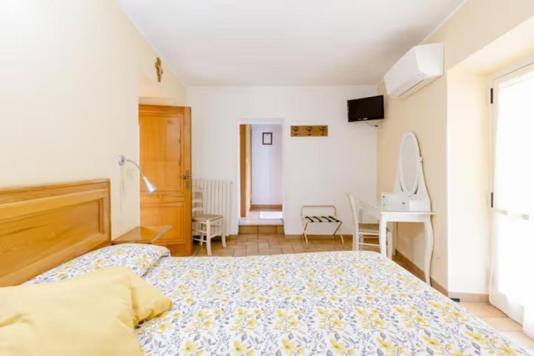 Agriturismo Il Castello Assisi Eksteriør billede