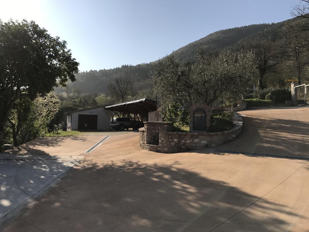 Agriturismo Il Castello Assisi Eksteriør billede