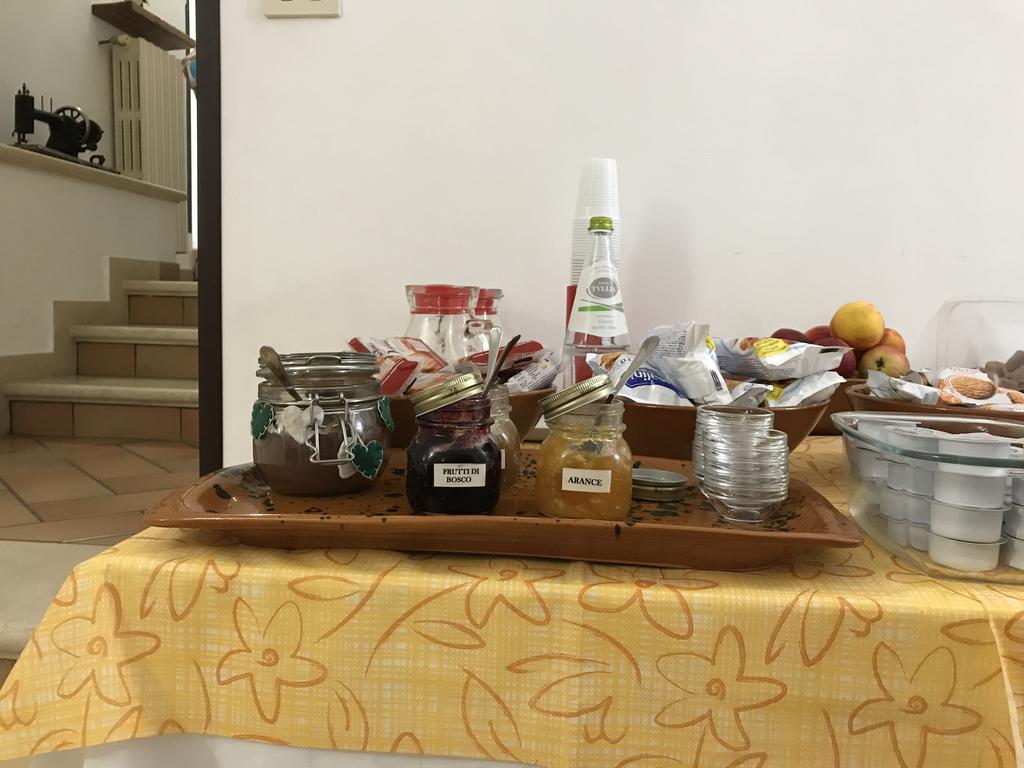 Agriturismo Il Castello Assisi Eksteriør billede